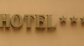 Pratique : hôtels à étoiles variables